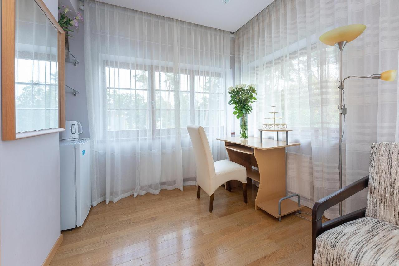 Room In Guest Room - Valensija - Large Suite Jūrkalne Екстериор снимка