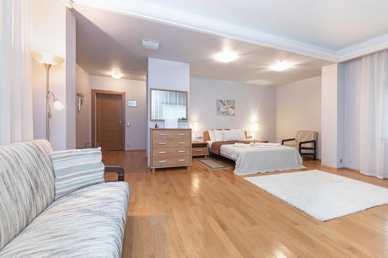 Room In Guest Room - Valensija - Large Suite Jūrkalne Екстериор снимка