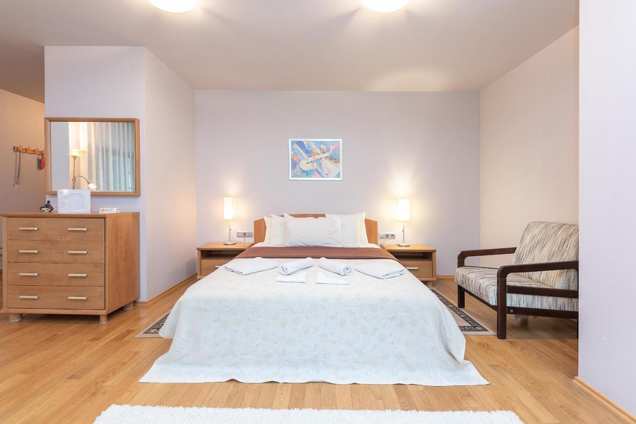 Room In Guest Room - Valensija - Large Suite Jūrkalne Екстериор снимка