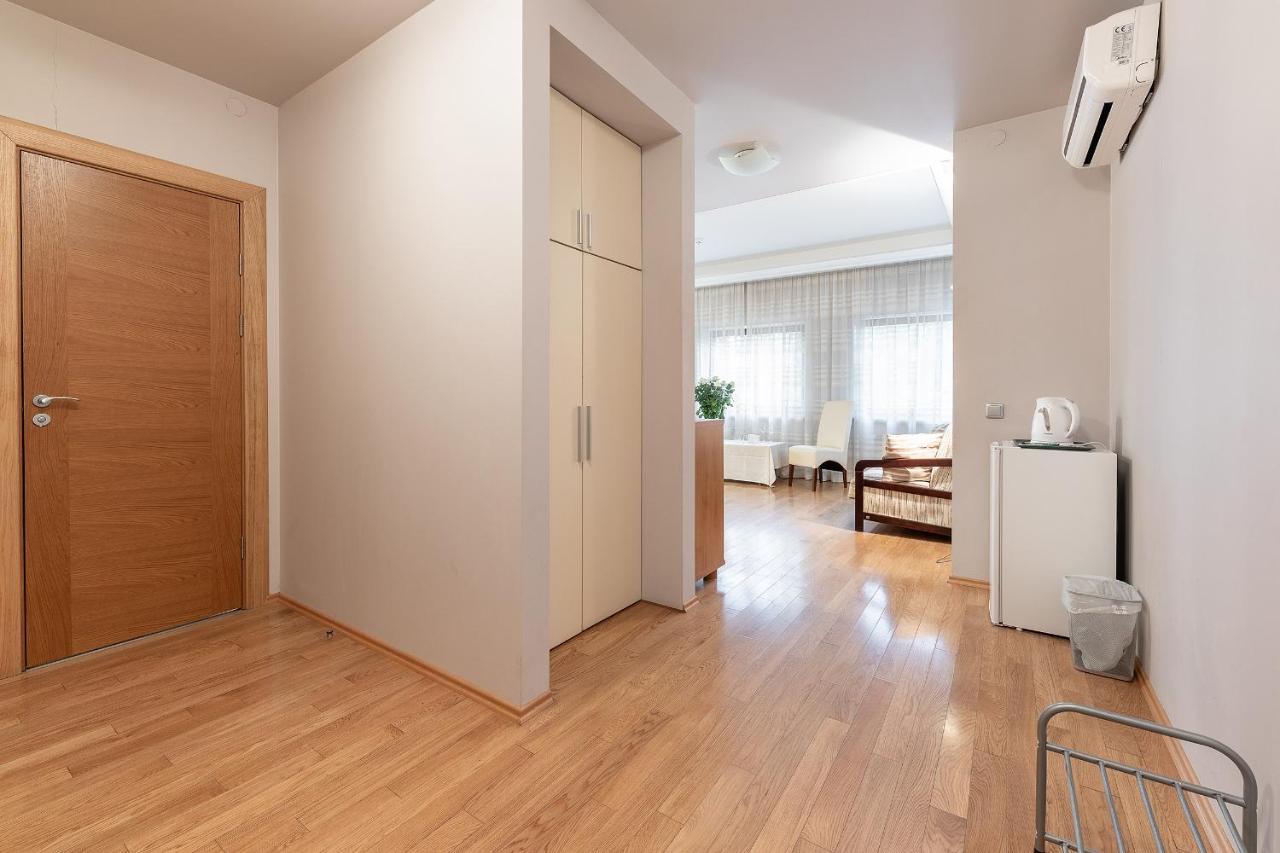 Room In Guest Room - Valensija - Large Suite Jūrkalne Екстериор снимка